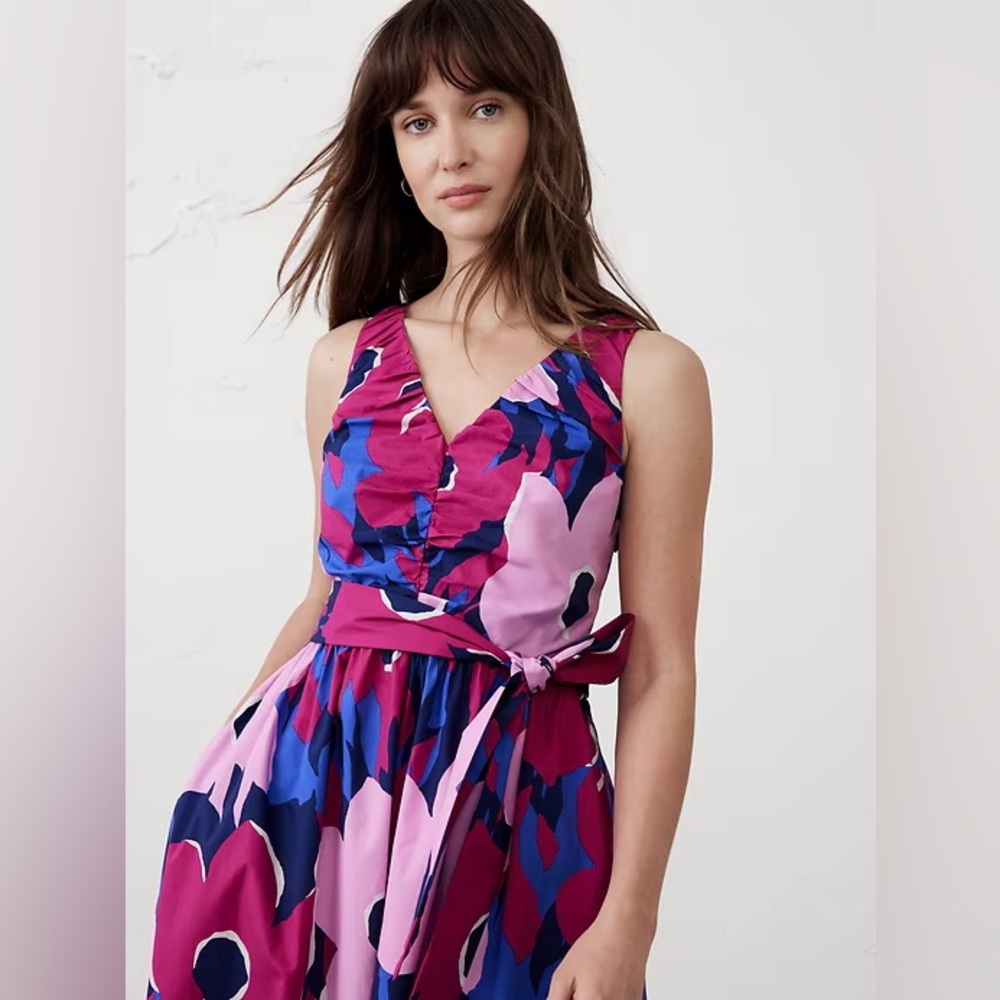 NWT! Banana Republic Purple Floral Poplin Shirred Dress - Picture 2 of 8